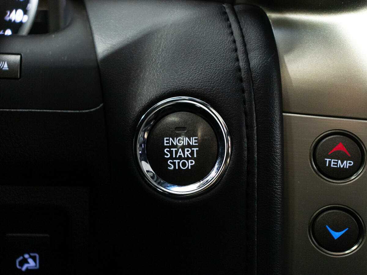 Купить Lexus LX 570, 2014, 172 642 км, фото №18