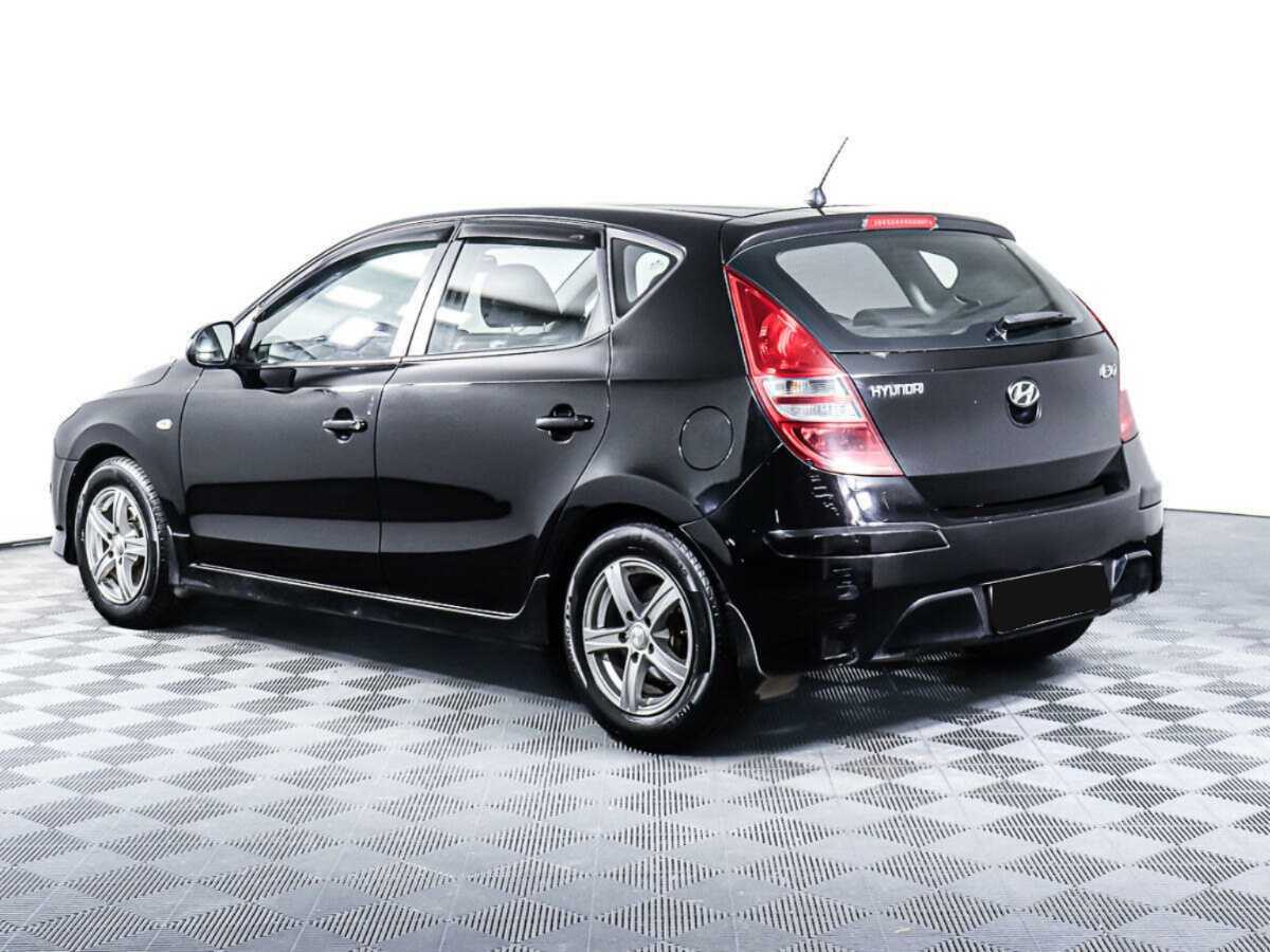 Купить Hyundai i30, 2011, 214 650 км, фото №7