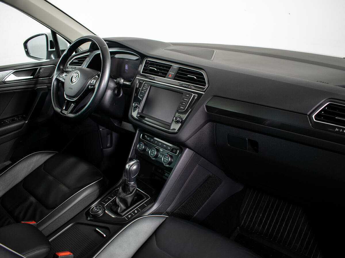 Купить Volkswagen Tiguan, 2017, 72 000 км, фото №9
