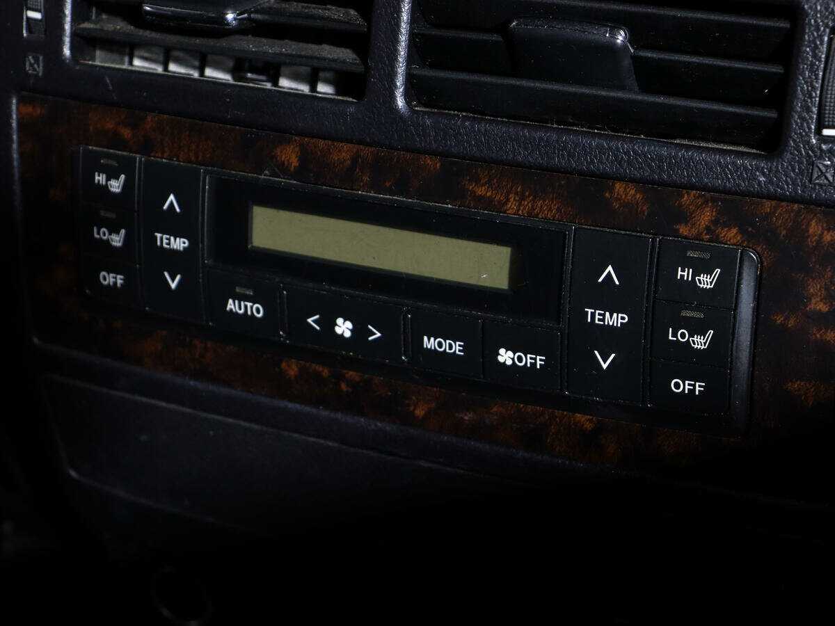 Купить Toyota Land Cruiser, 2012, 330 000 км, фото №15