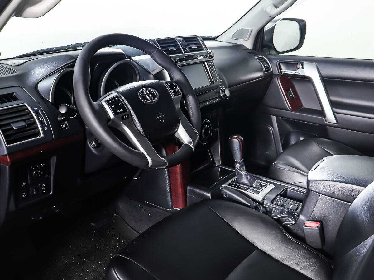 Купить Toyota Land Cruiser Prado, 2013, 137 057 км, фото №12