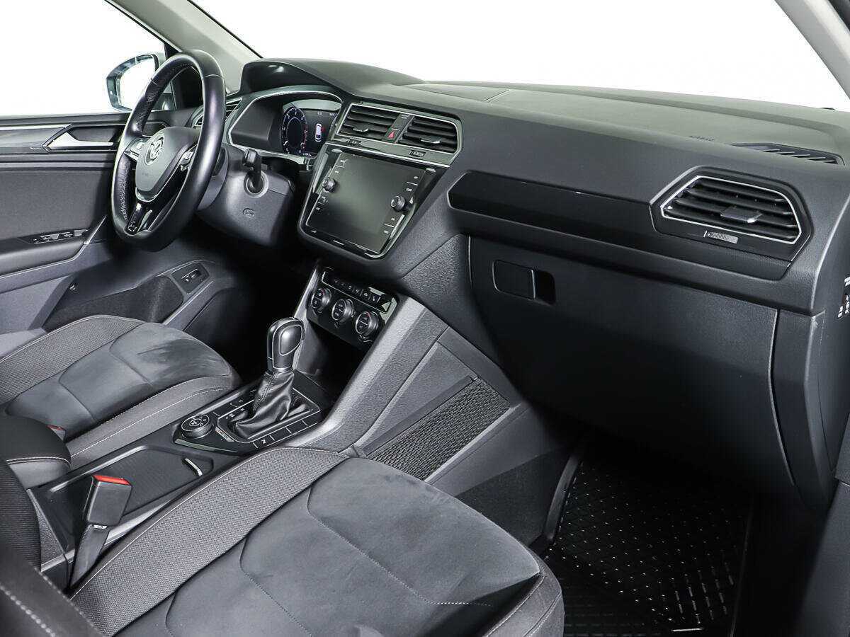 Купить Volkswagen Tiguan, 2017, 59 538 км, фото №9