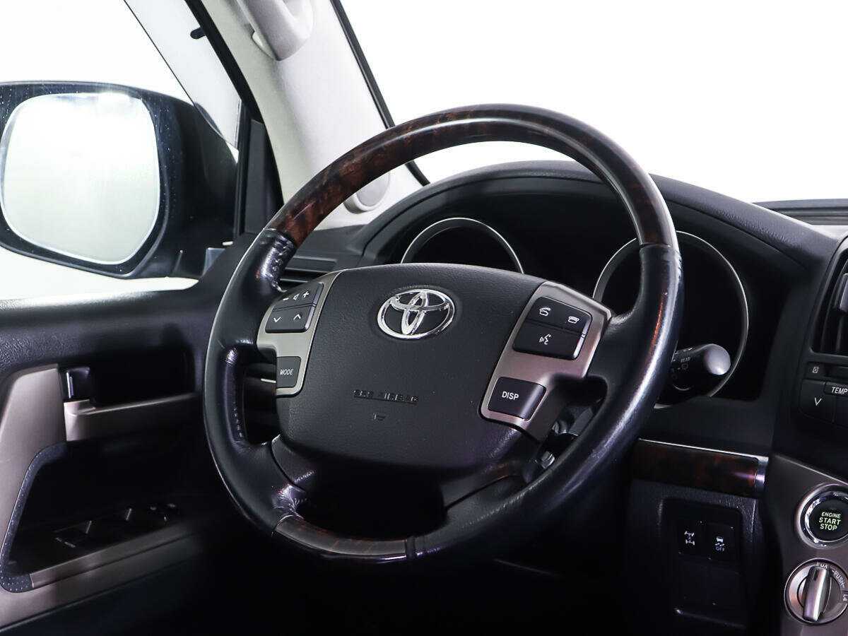 Купить Toyota Land Cruiser, 2011, 301 457 км, фото №15