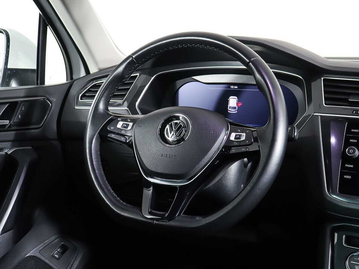 Купить Volkswagen Tiguan, 2017, 45 484 км, фото №15