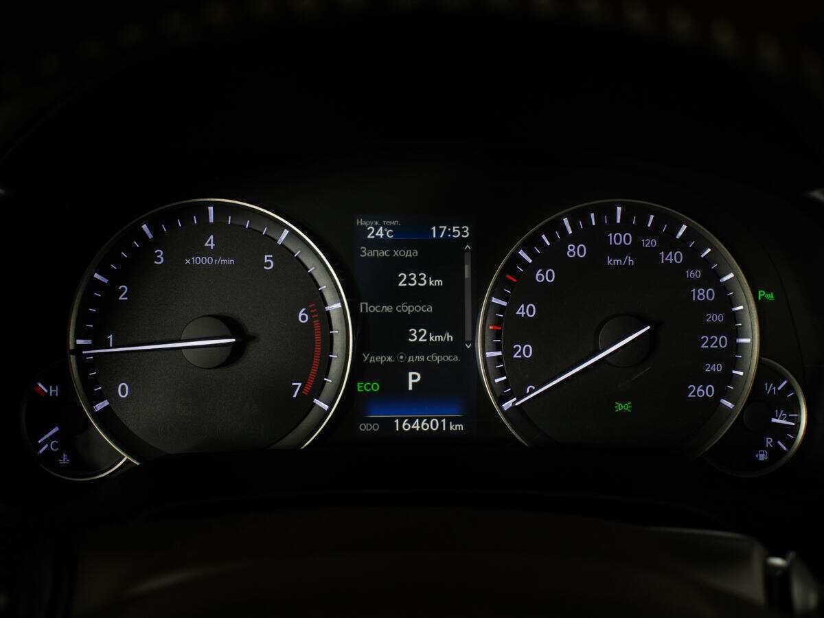 Купить Lexus RX 200t, 2016, 164 570 км, фото №9
