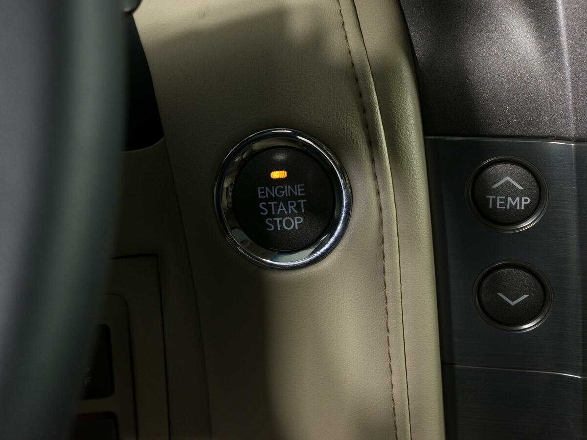 Купить Lexus LX 570, 2008, 199 603 км, фото №19