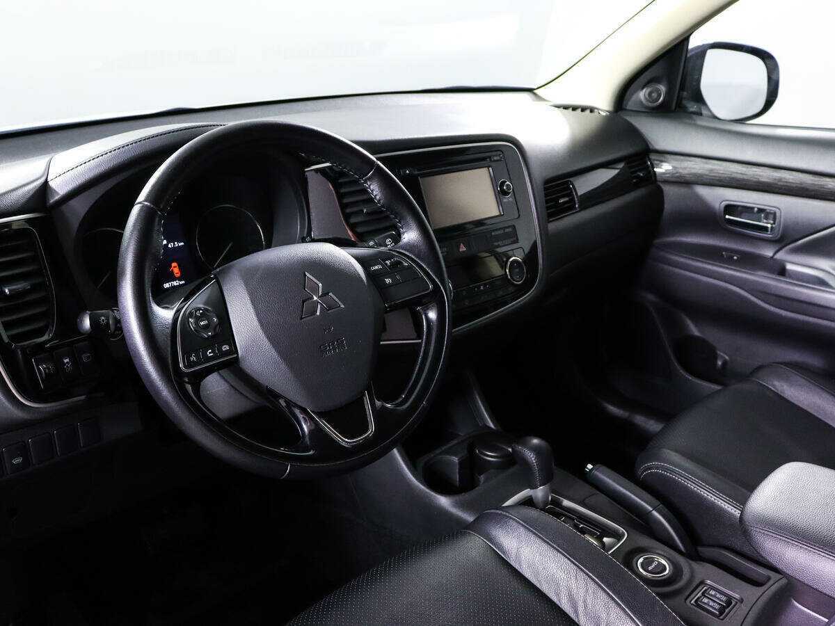 Купить Mitsubishi Outlander, 2016, 88 000 км, фото №13