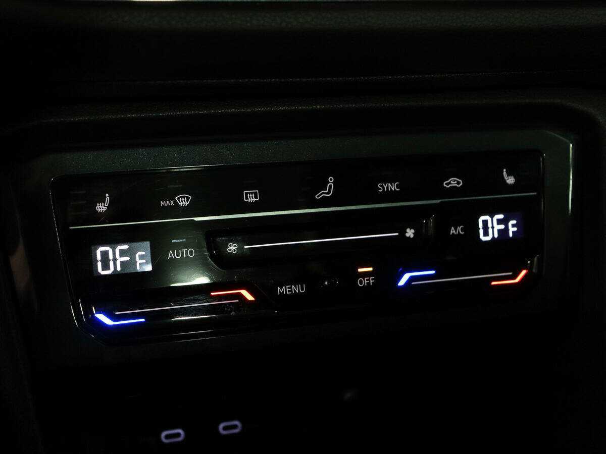 Купить Volkswagen Tiguan, 2021, 40 995 км, фото №24