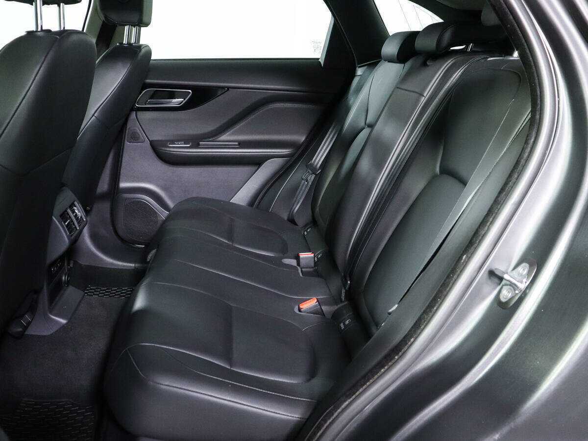 Купить Jaguar F-Pace, 2016, 107 829 км, фото №7