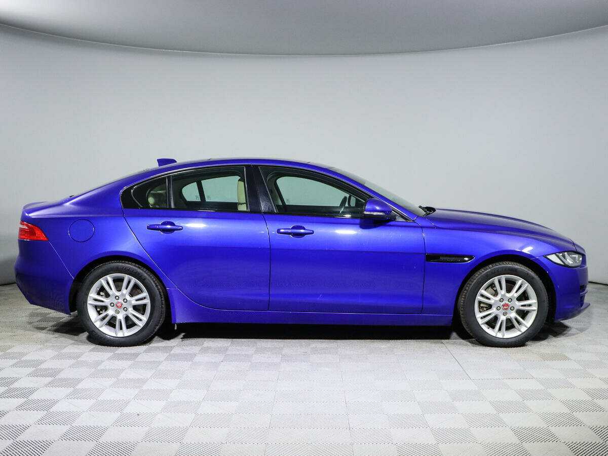 Купить Jaguar XE, 2016, 66 105 км, фото №4