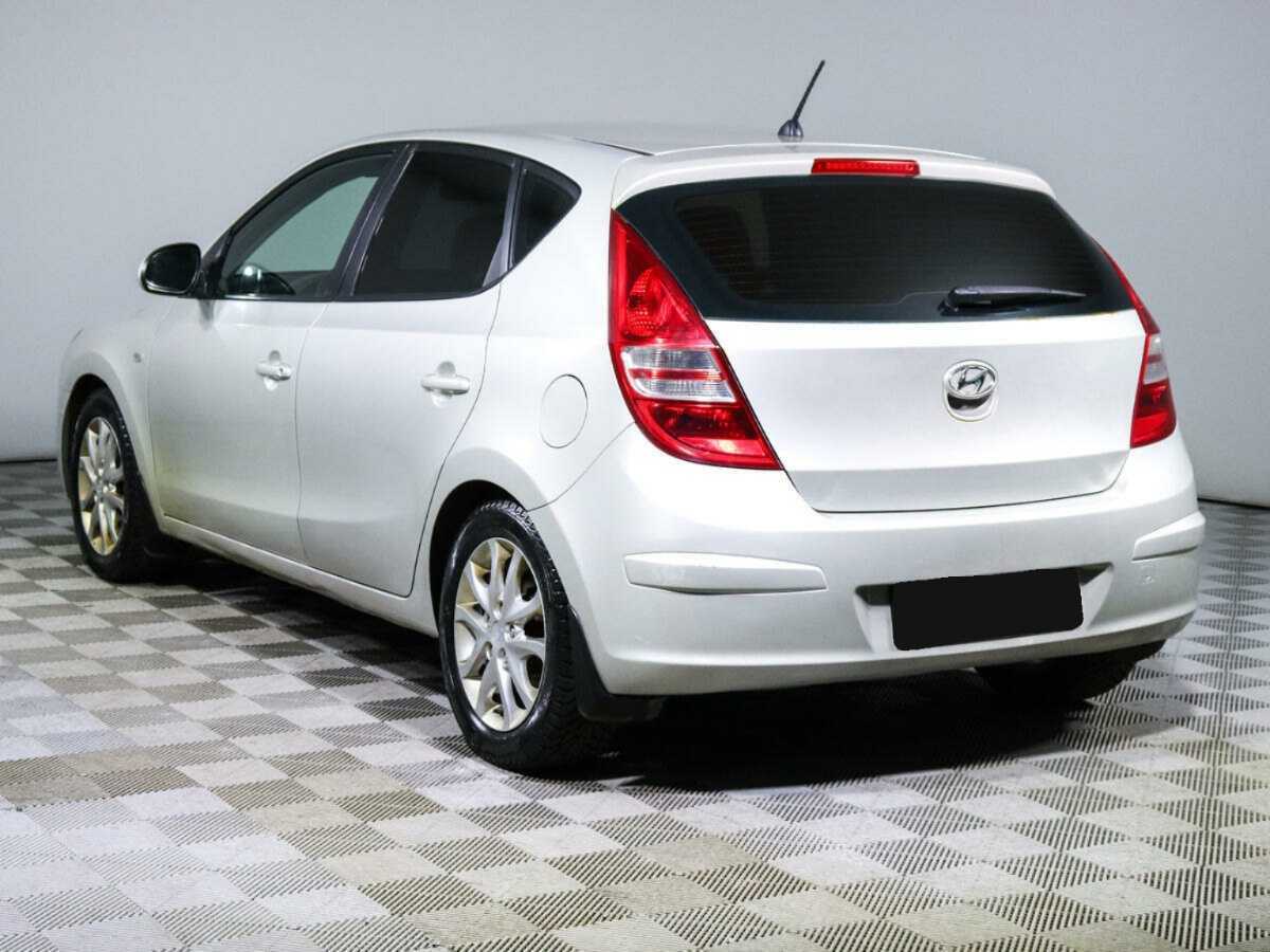 Купить Hyundai i30, 2009, 268 934 км, фото №7