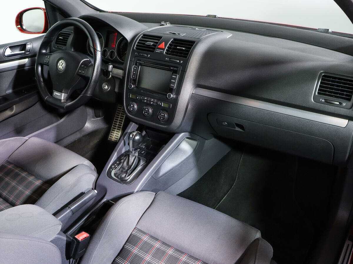 Купить Volkswagen Golf GTI, 2008, 217 225 км, фото №8