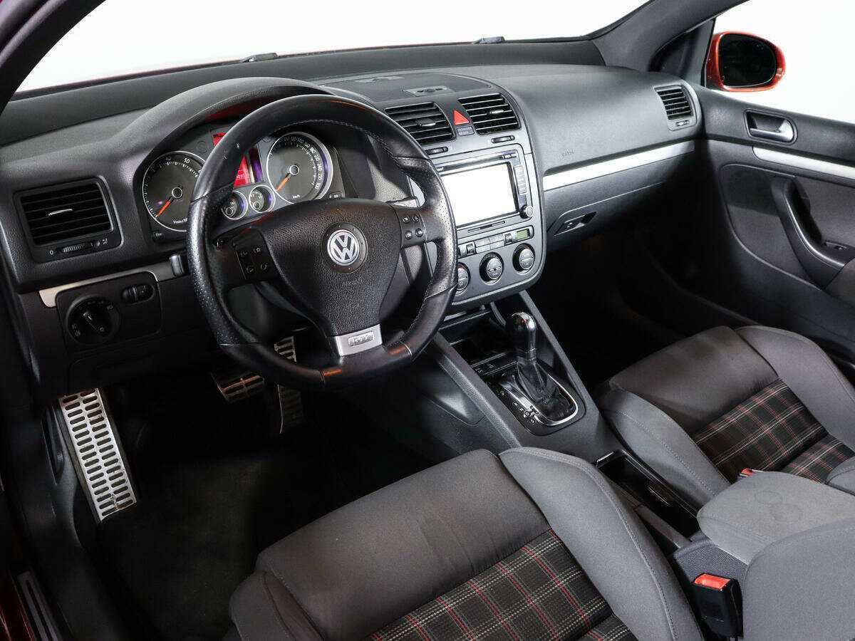 Купить Volkswagen Golf GTI, 2008, 217 225 км, фото №12