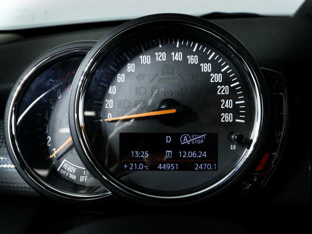 Купить Mini Hatch Cooper, 2017, 44 951 км, фото №10