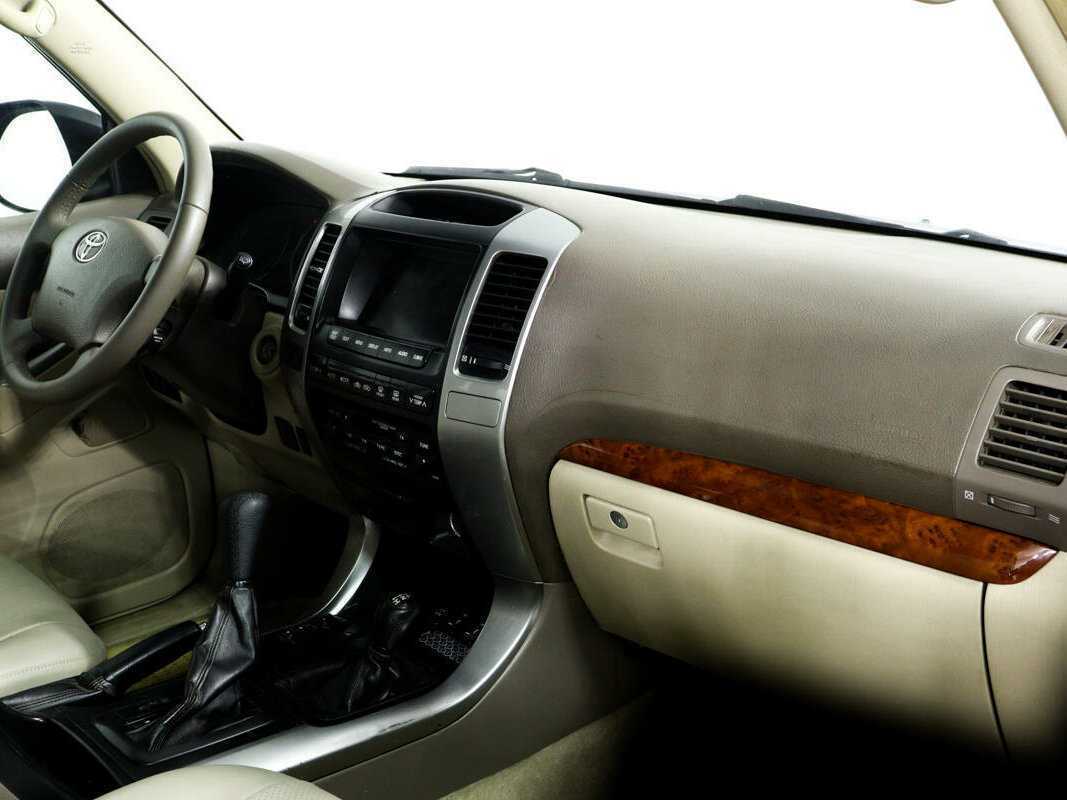 Купить Toyota Land Cruiser Prado, 2004, 221 389 км, фото №9