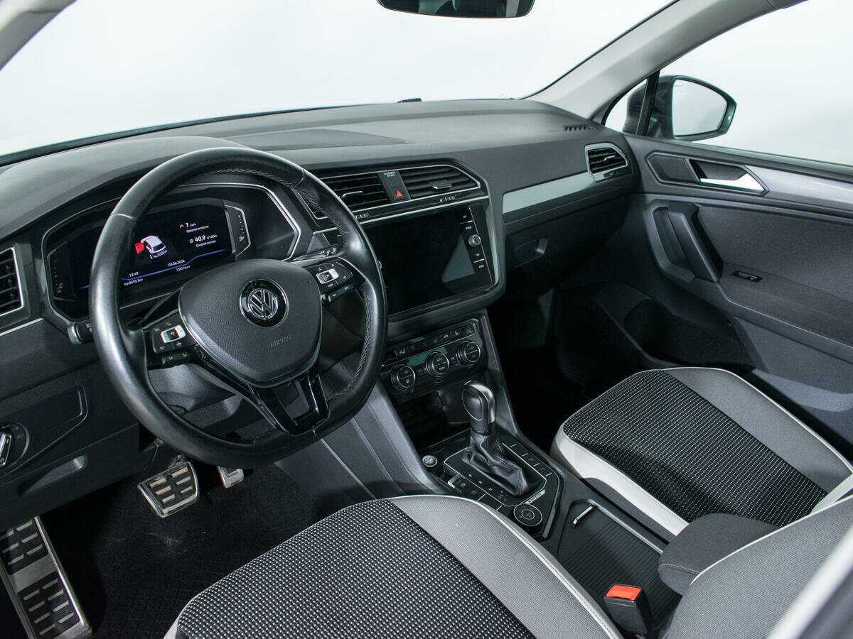 Купить Volkswagen Tiguan, 2020, 108 503 км, фото №13