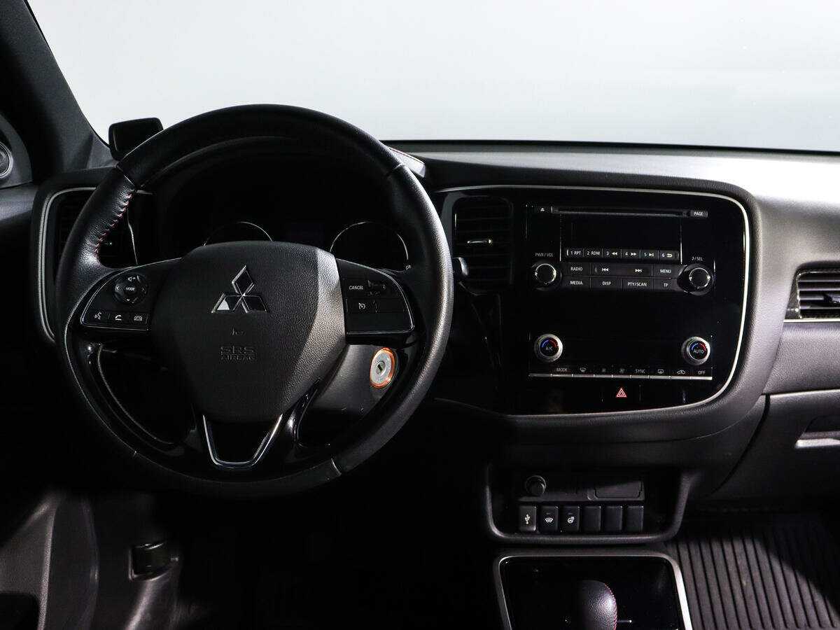 Купить Mitsubishi Outlander, 2020, 69 789 км, фото №10