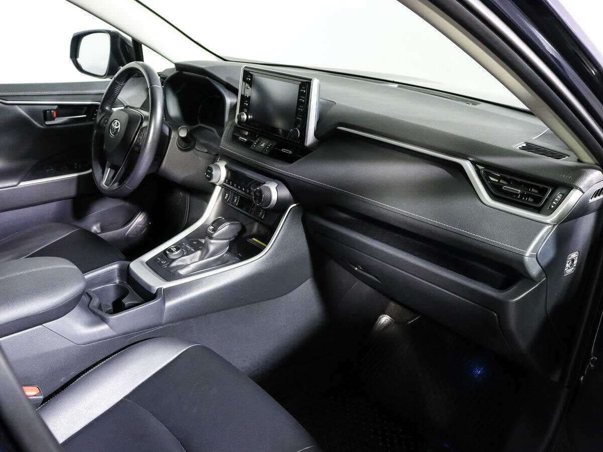 Купить Toyota RAV4, 2020, 50 019 км, фото №9