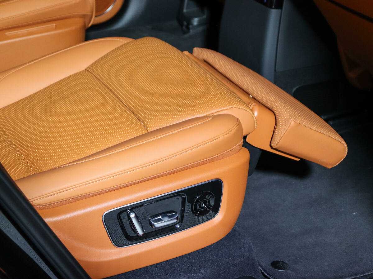 Купить LiXiang L9 44.5 kWh, 2023, 6 184 км, фото №20