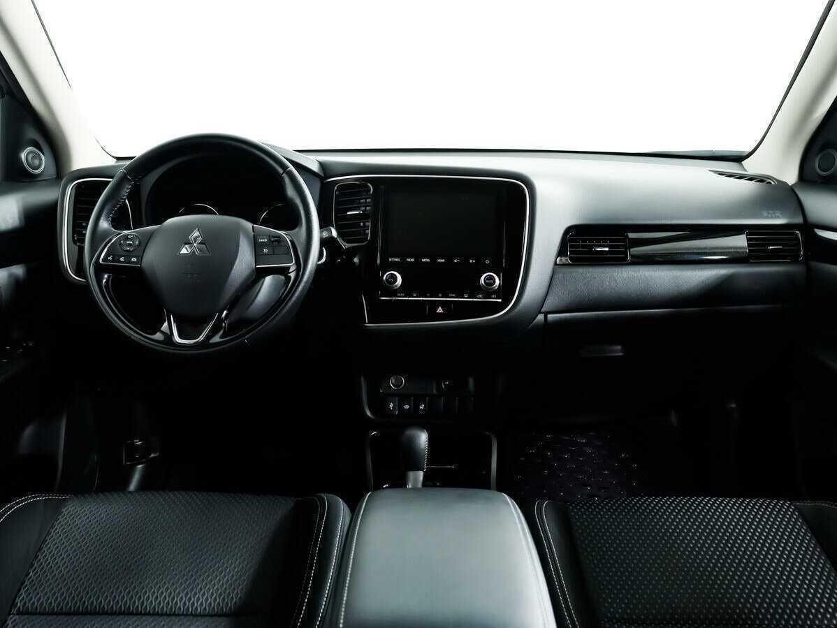 Купить Mitsubishi Outlander, 2020, 64 016 км, фото №9