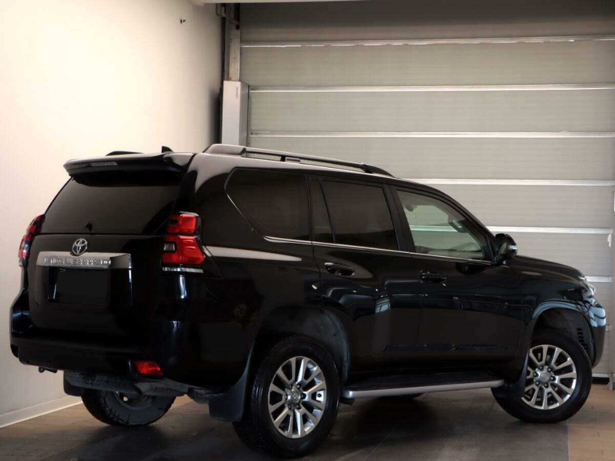Купить Toyota Land Cruiser Prado, 2017, 128 900 км, фото №4