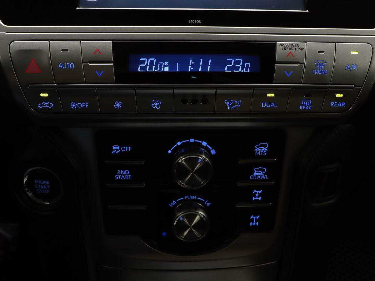 Купить Toyota Land Cruiser Prado, 2017, 128 900 км, фото №21