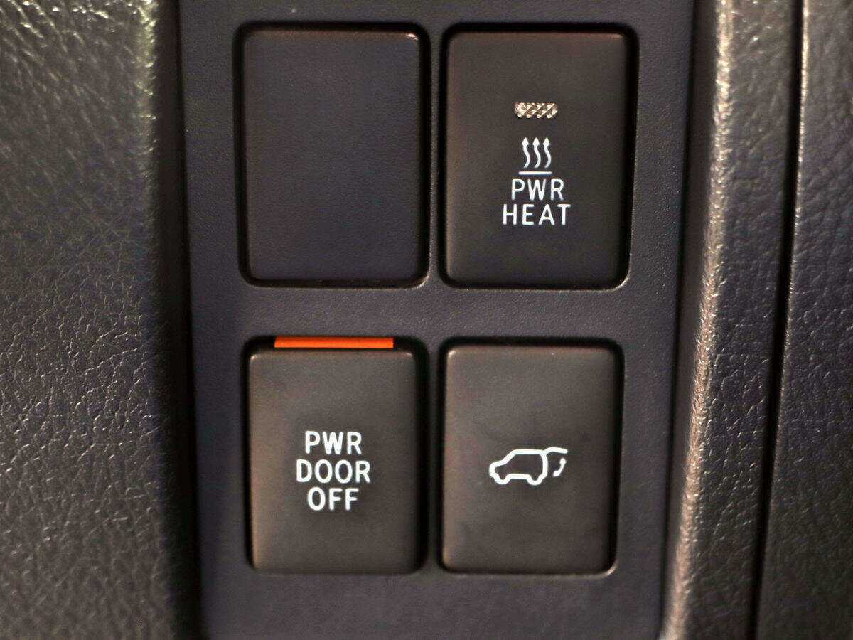 Купить Toyota Land Cruiser, 2019, 184 500 км, фото №16