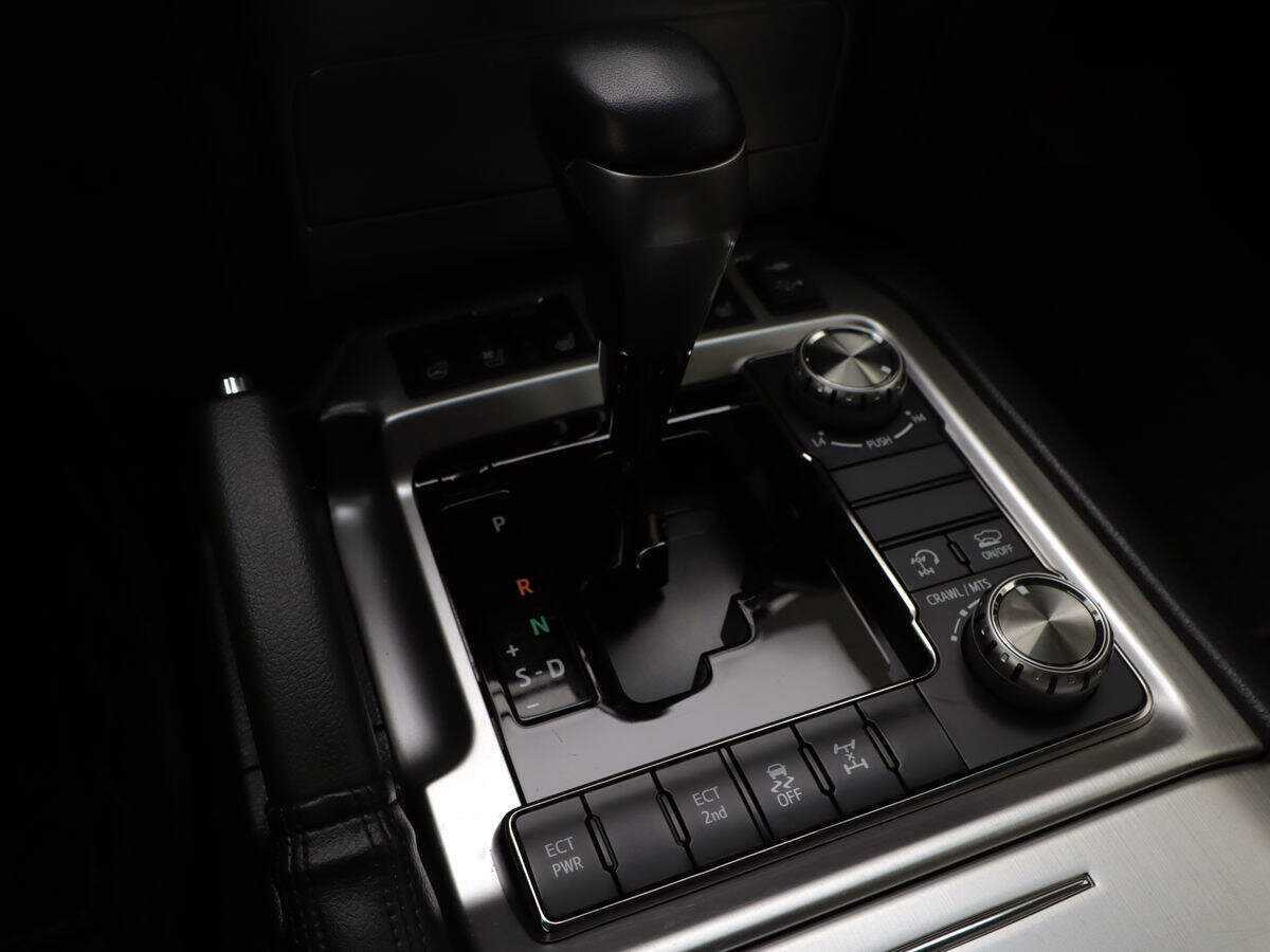 Купить Toyota Land Cruiser, 2019, 184 500 км, фото №19