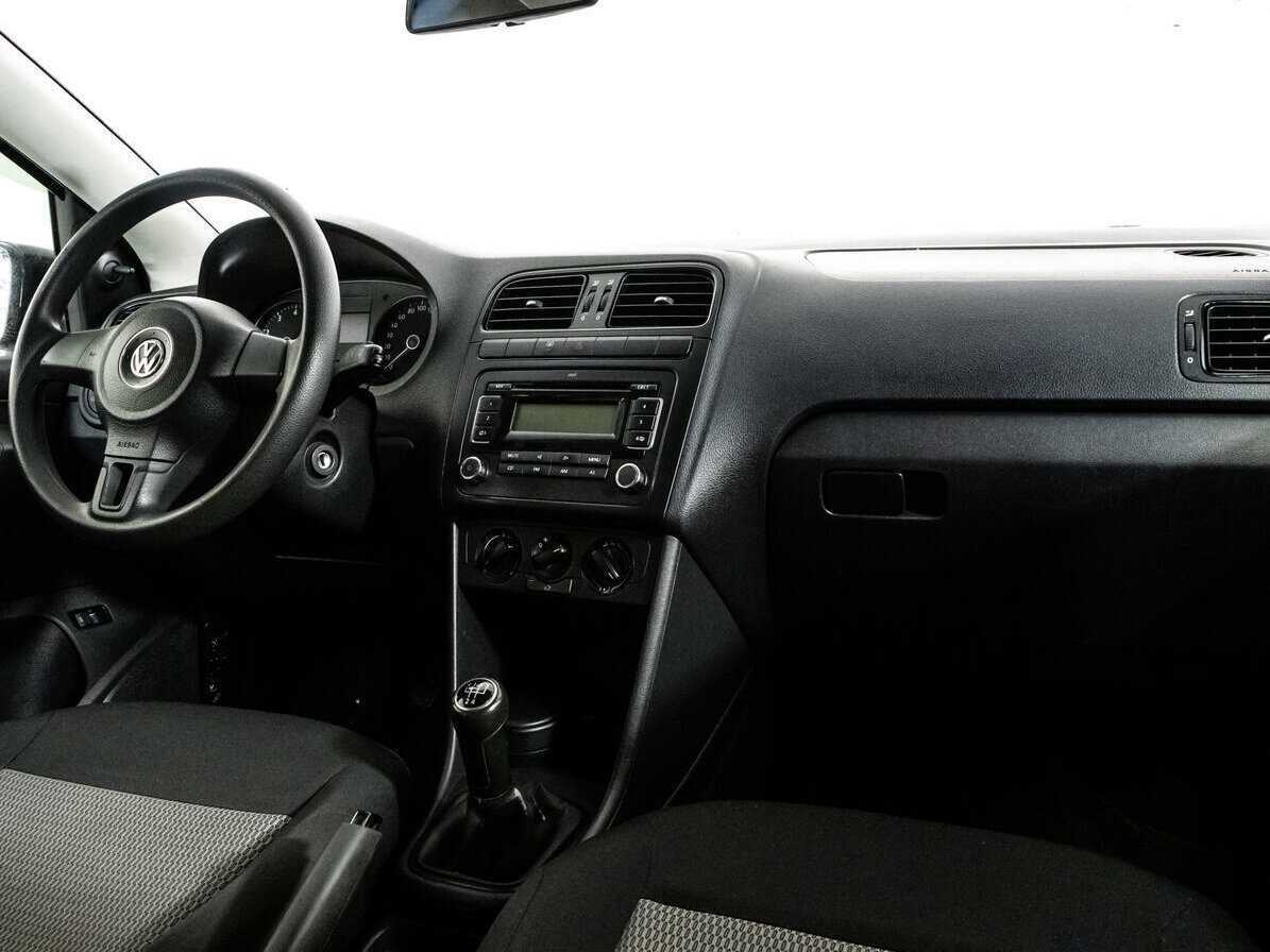 Купить Volkswagen Polo, 2011, 206 266 км, фото №9