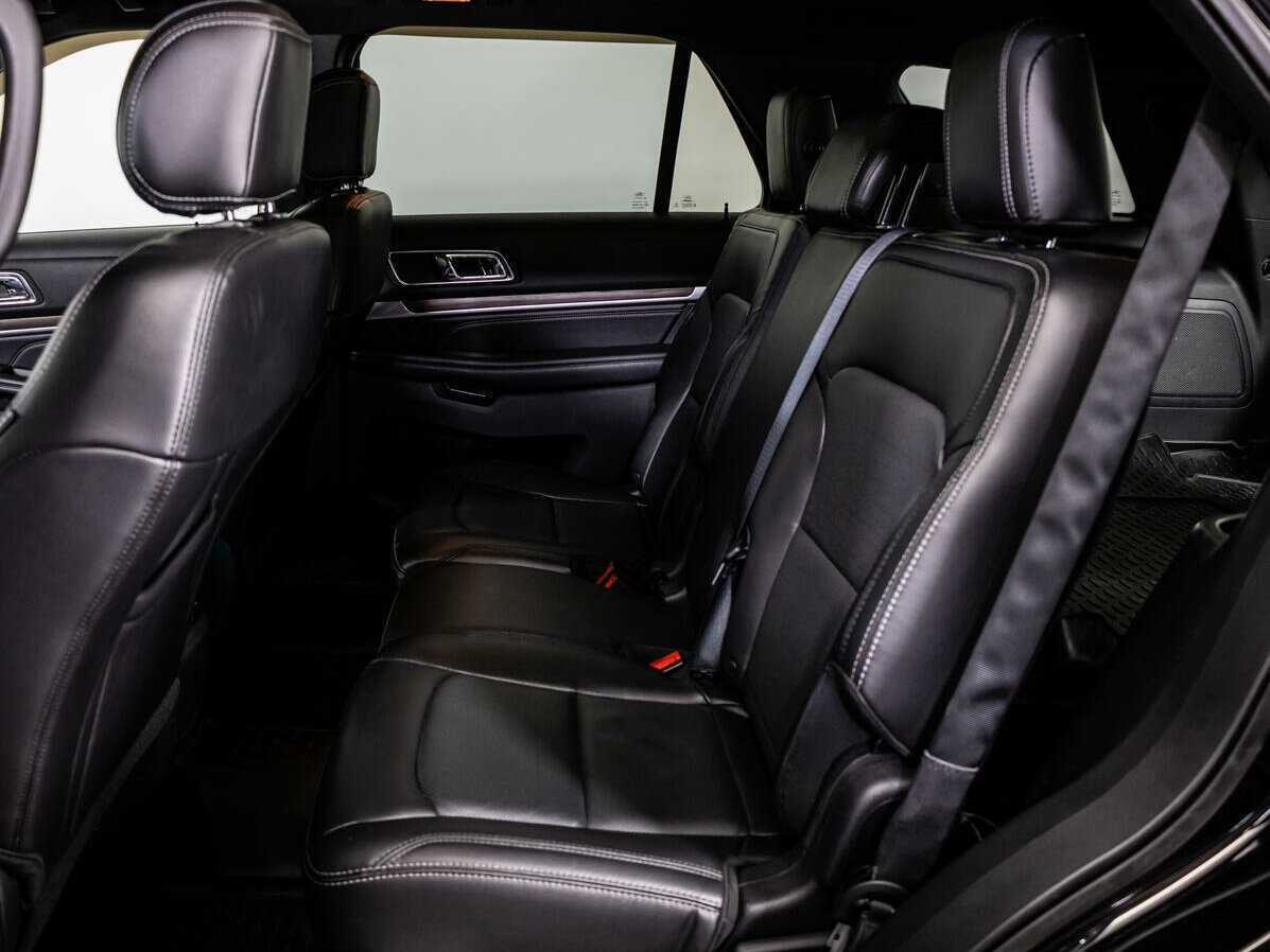 Купить Ford Explorer, 2016, 133 000 км, фото №10