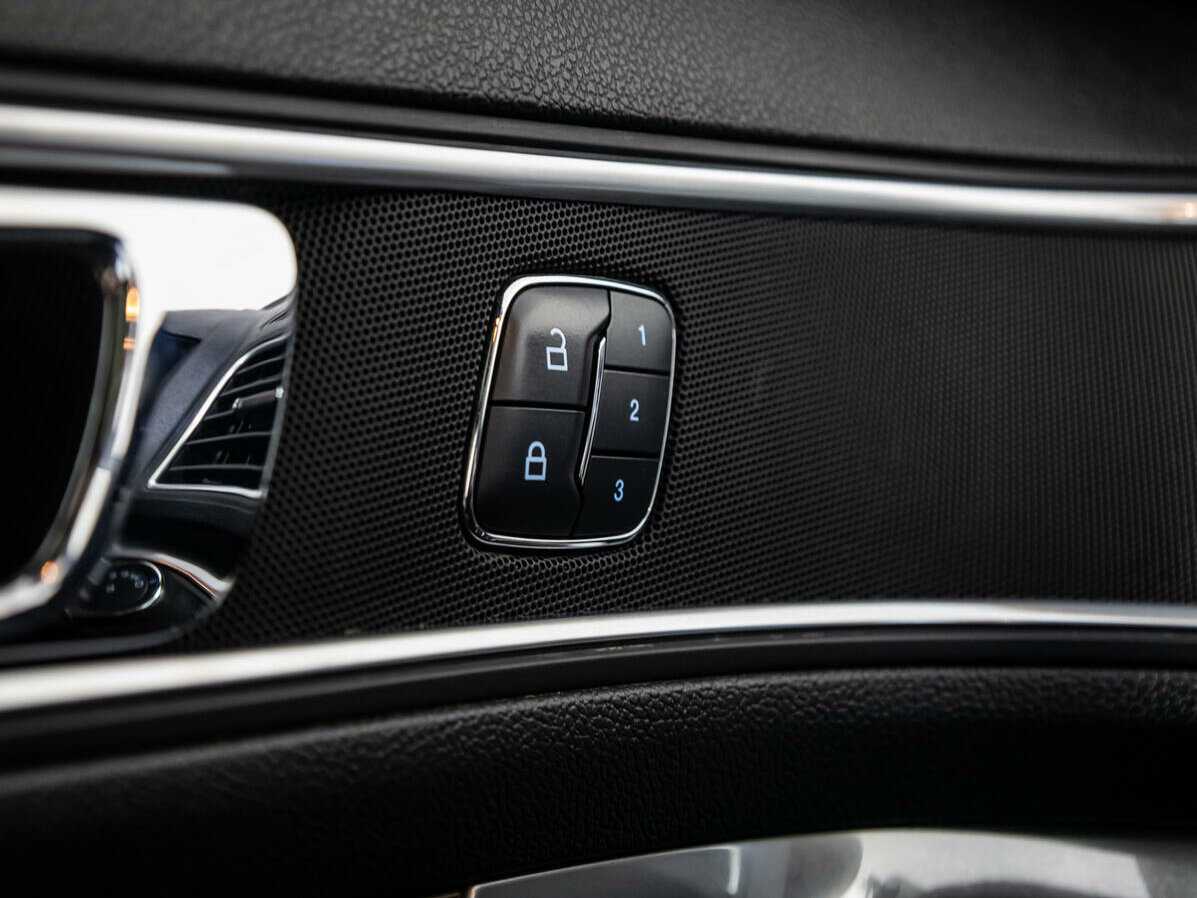 Купить Ford Explorer, 2016, 133 000 км, фото №17