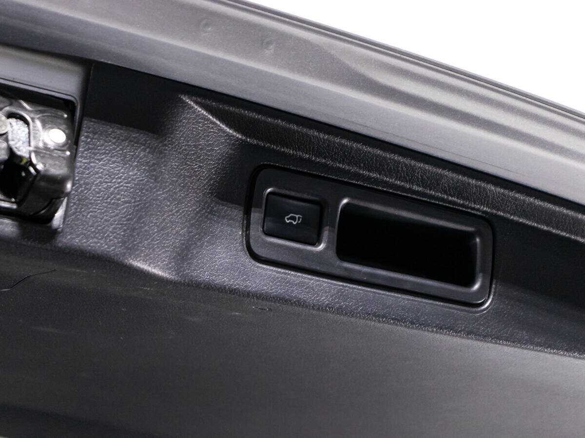 Купить Toyota Fortuner, 2019, 71 493 км, фото №16