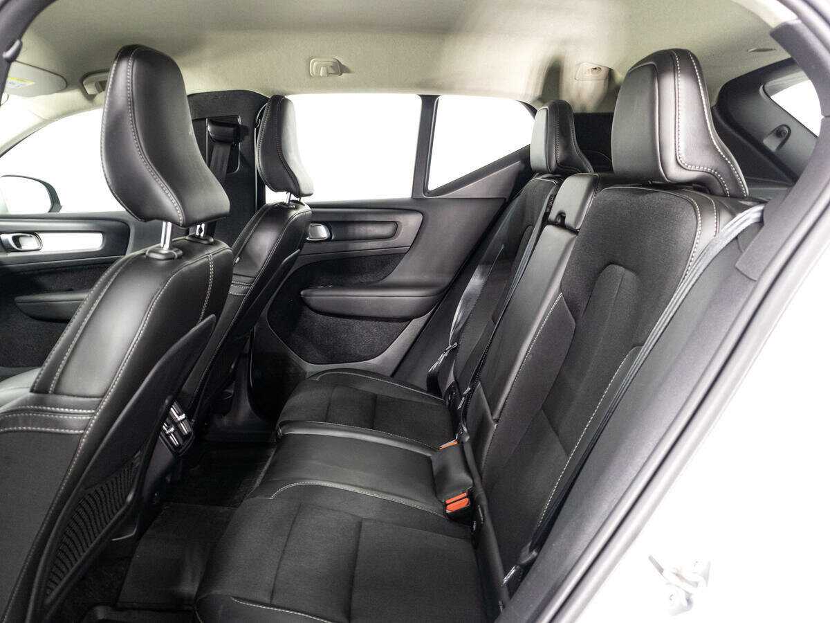 Купить Volvo XC40, 2019, 94 770 км, фото №10