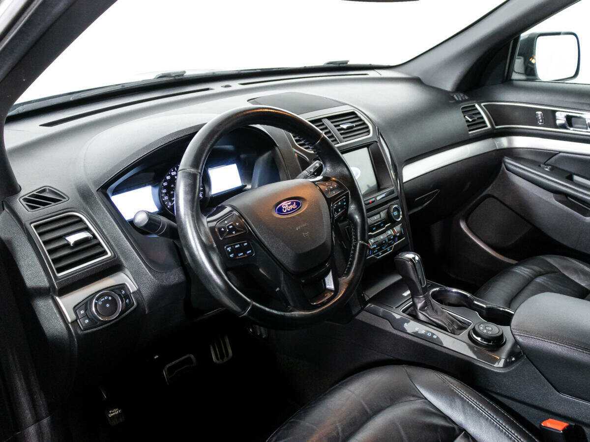 Купить Ford Explorer, 2017, 141 500 км, фото №11