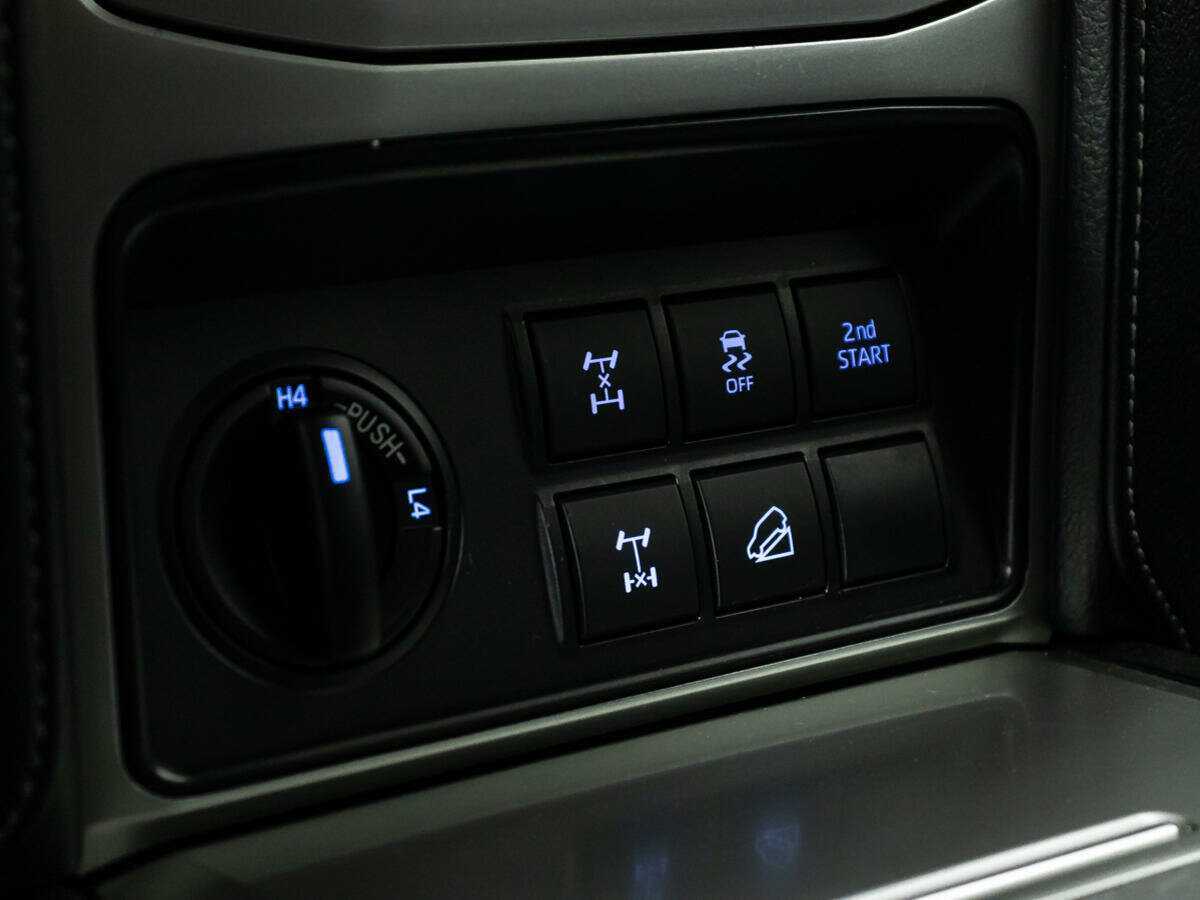 Купить Toyota Land Cruiser Prado, 2018, 92 172 км, фото №20