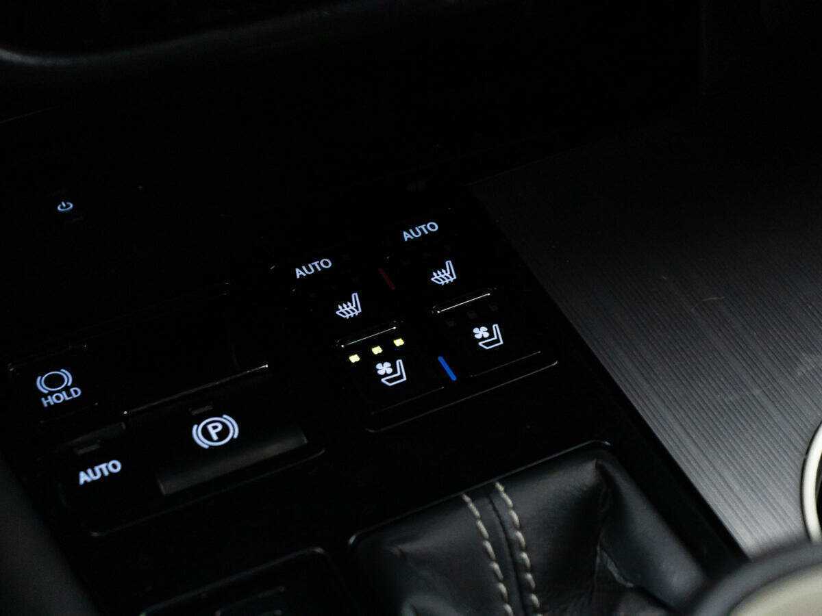 Купить Lexus RX 200t, 2017, 107 108 км, фото №26