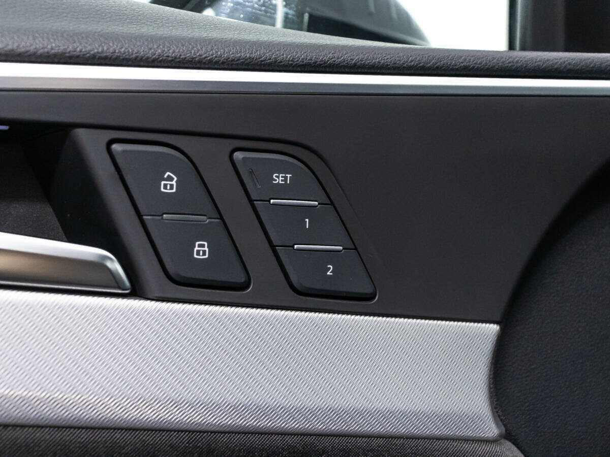 Купить Audi A4, 2017, 166 433 км, фото №17