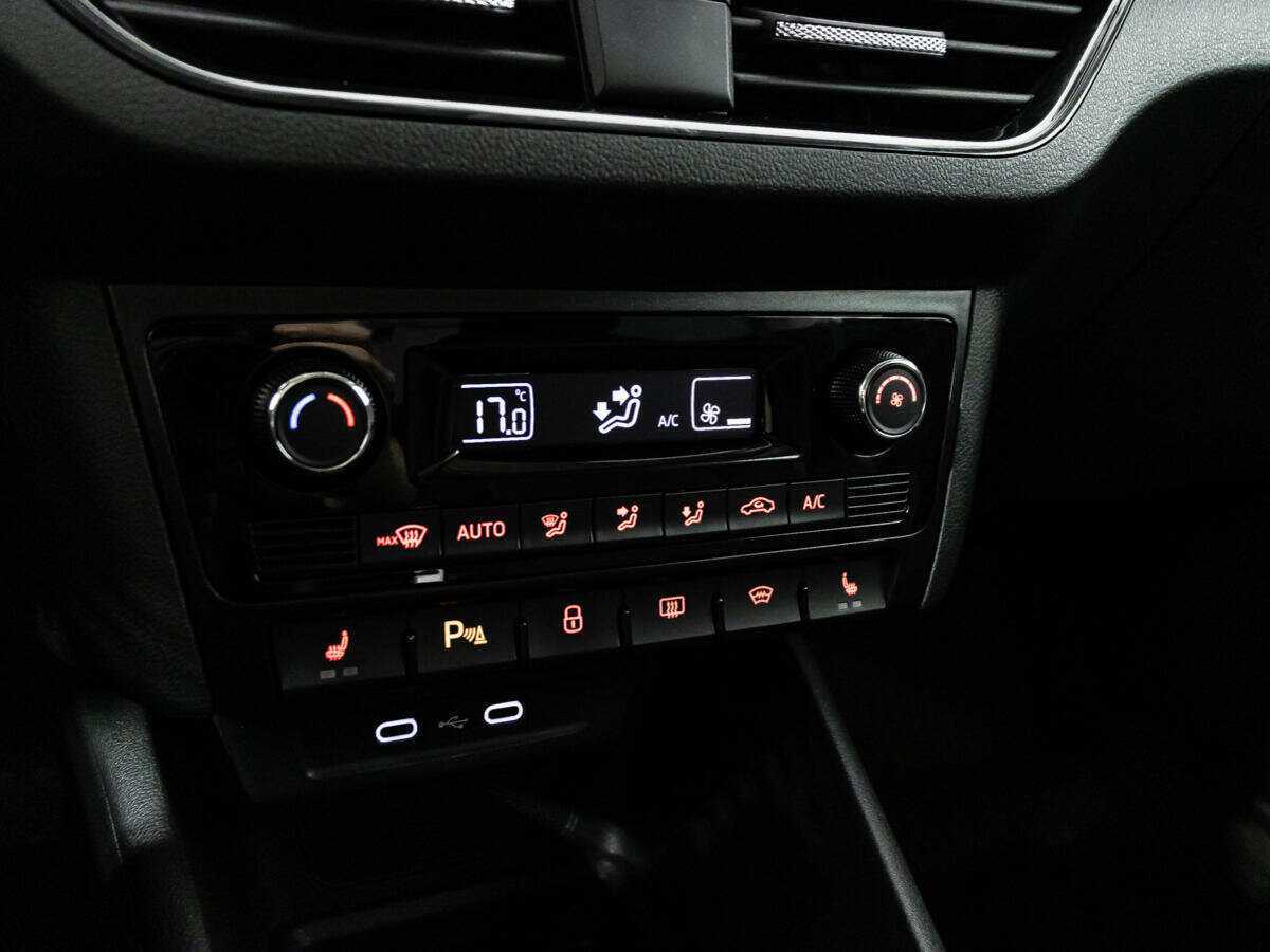 Купить Volkswagen Polo, 2021, 65 027 км, фото №17