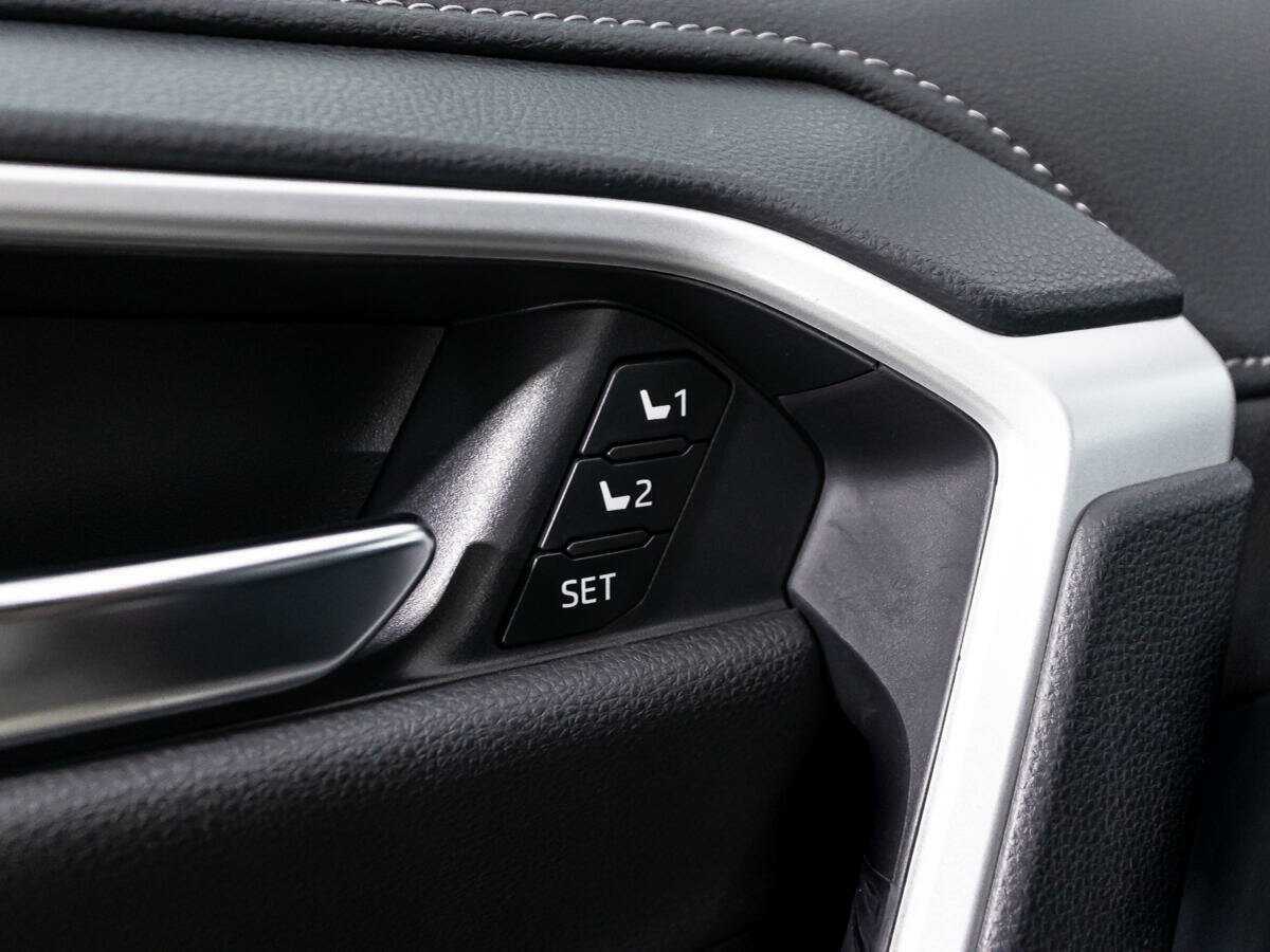 Купить Toyota RAV4, 2022, 34 109 км, фото №22