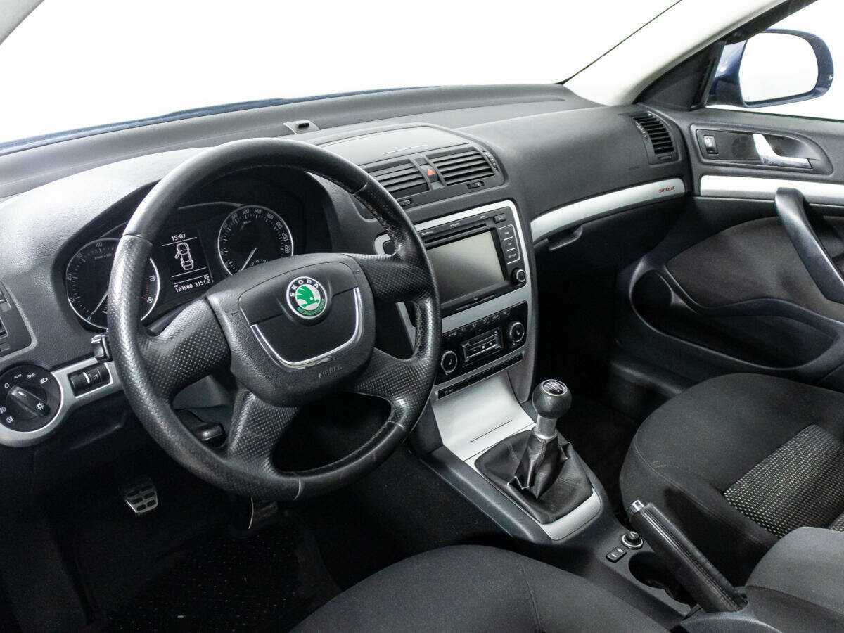 Купить Skoda Octavia Scout, 2011, 123 496 км, фото №11