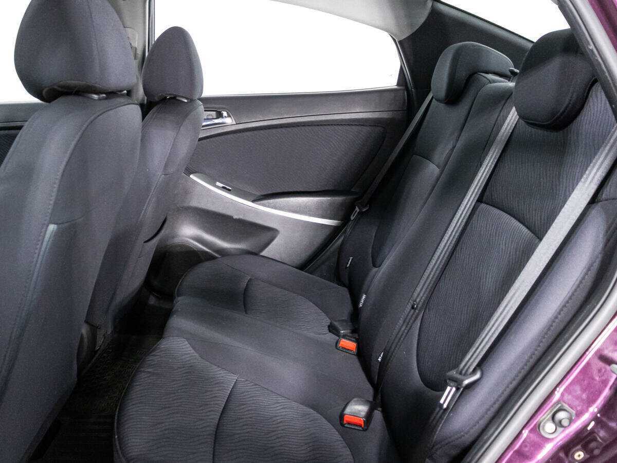 Купить Hyundai Solaris, 2011, 207 975 км, фото №10