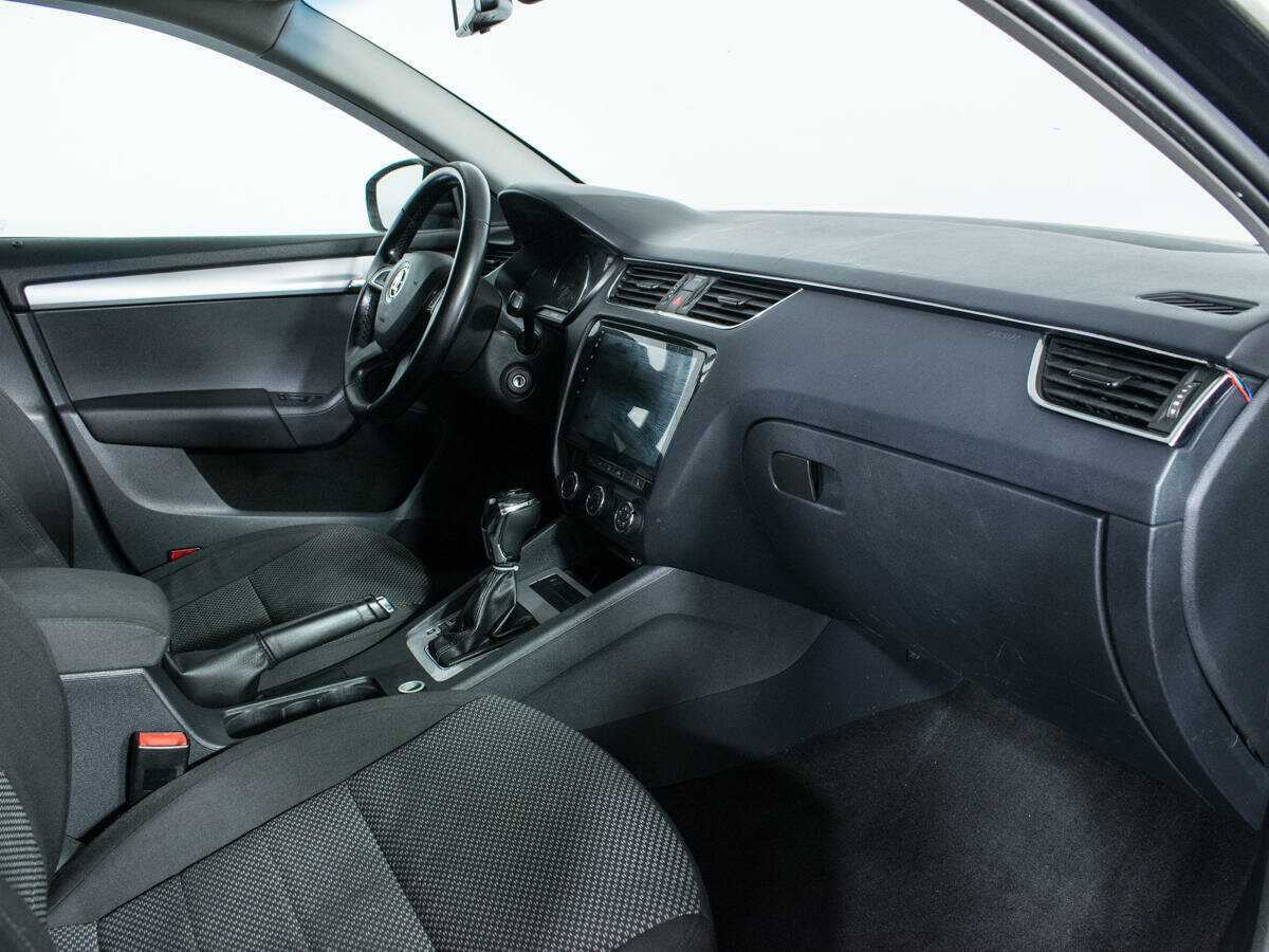 Купить Skoda Octavia, 2013, 275 360 км, фото №9