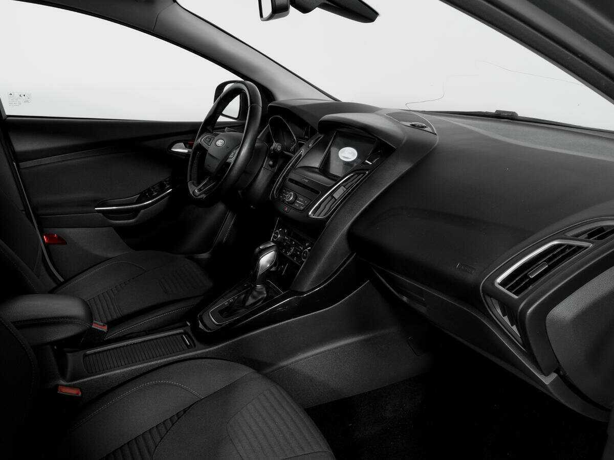 Купить Ford Focus, 2017, 150 959 км, фото №9