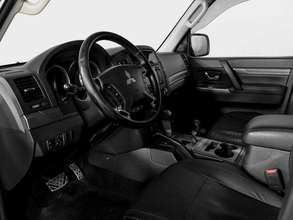 Купить Mitsubishi Pajero, 2014, 108 850 км, фото №16