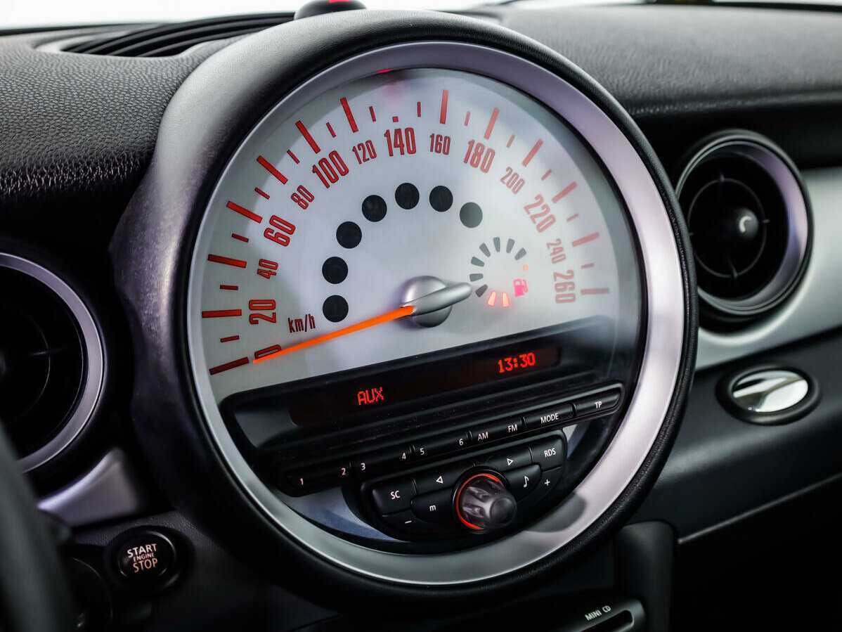 Купить Mini Hatch Cooper, 2012, 154 387 км, фото №13