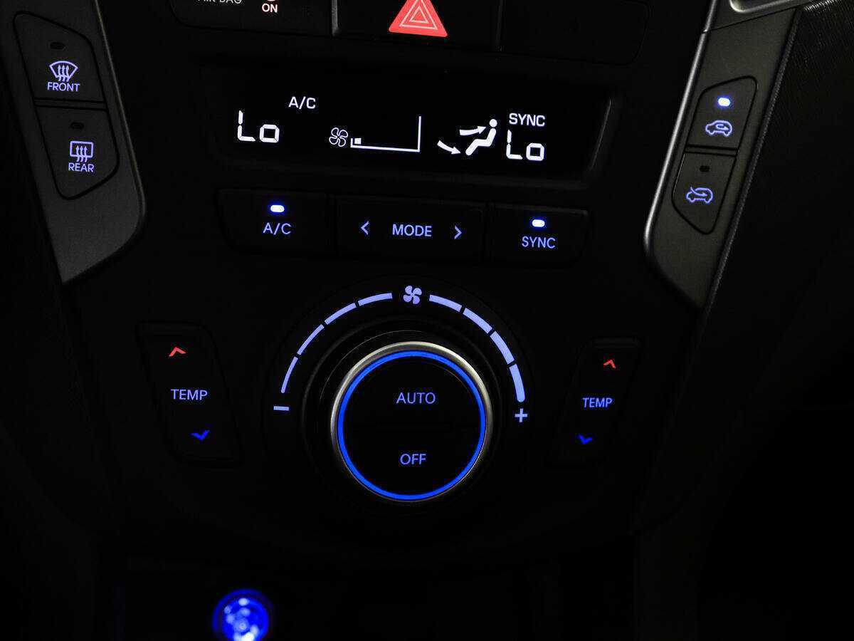 Купить Hyundai Santa Fe, 2018, 84 001 км, фото №18