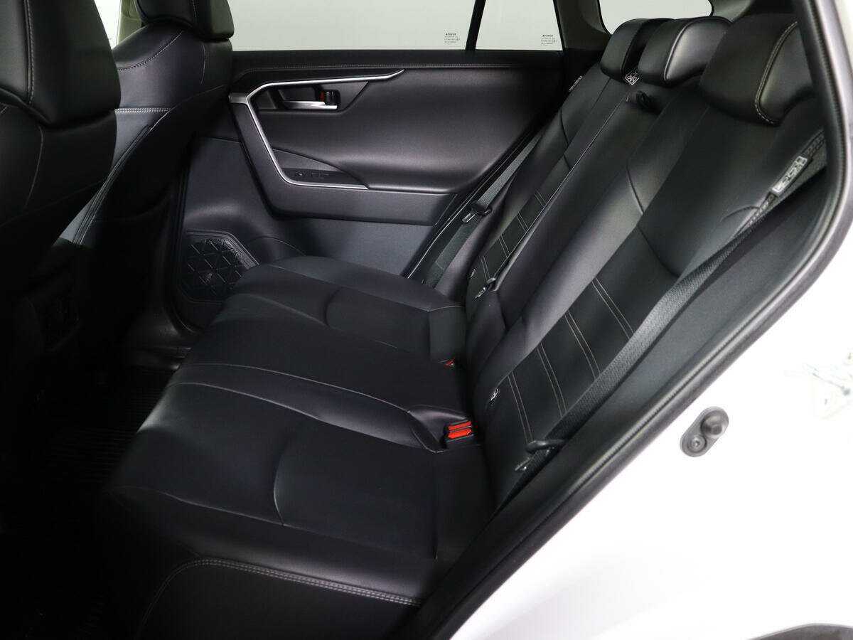 Купить Toyota RAV4, 2021, 64 123 км, фото №9