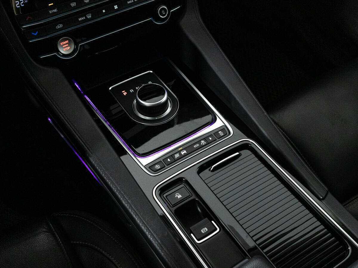 Купить Jaguar F-Pace, 2019, 124 642 км, фото №17