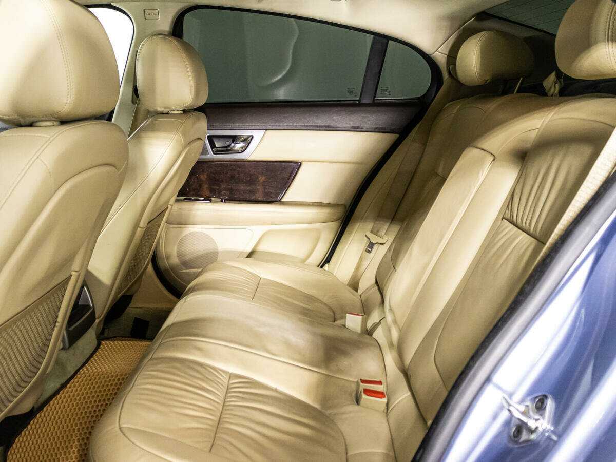 Купить Jaguar XF, 2008, 256 421 км, фото №8
