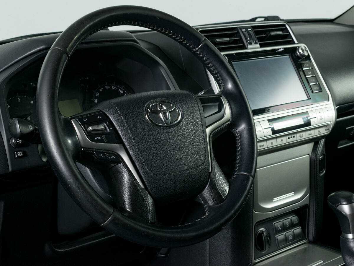 Купить Toyota Land Cruiser Prado, 2018, 164 365 км, фото №8